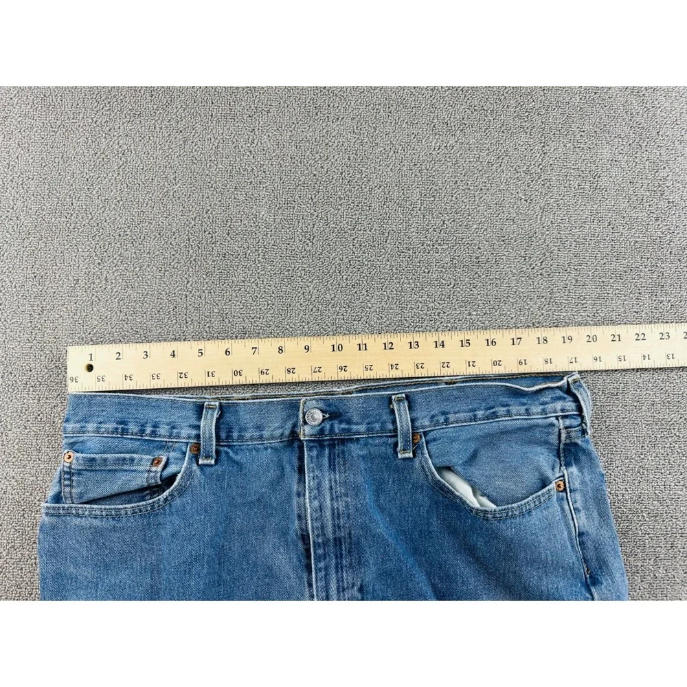 Levi's 550‎ Jeans Mens W38 L36 Relaxed Fit Light Wash Blue Denim 100% Cotton